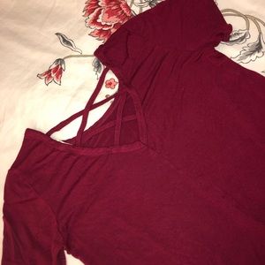 Maroon short-sleeve dress